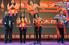 传统节目'三句半'