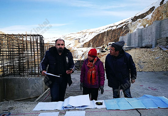 鑫海矿业矿山项目现场施工中