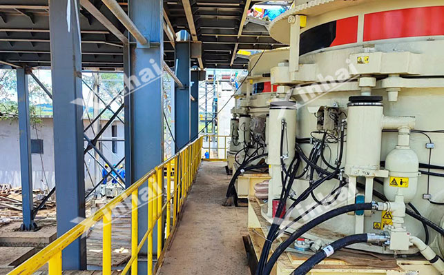 含次生铜铅锌矿破碎 含次生铜铅锌矿破碎