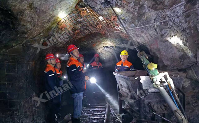 锆矿地下采矿方法