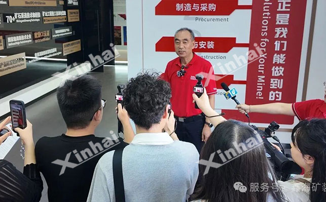 常务副总裁韩卿旺接受采访