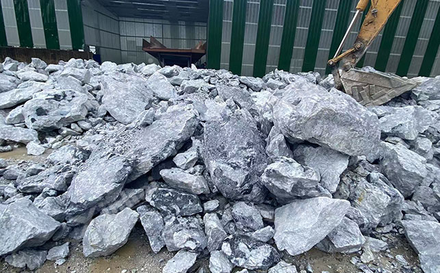 萤石矿露天开采