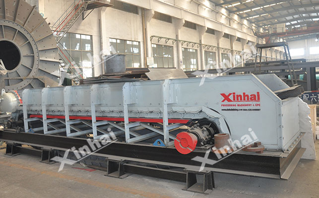 重型板式给料机