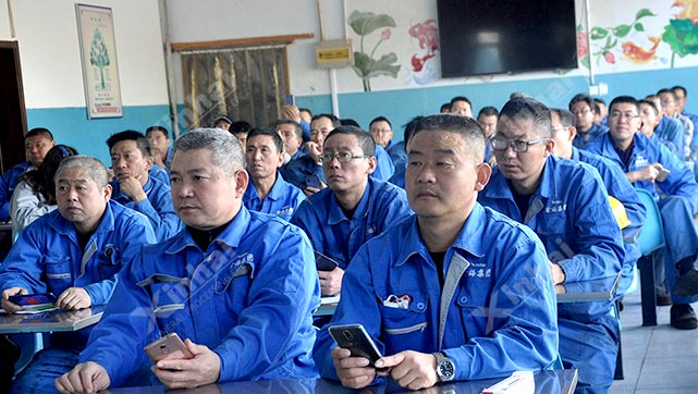 鑫海矿业开展安全生产培训